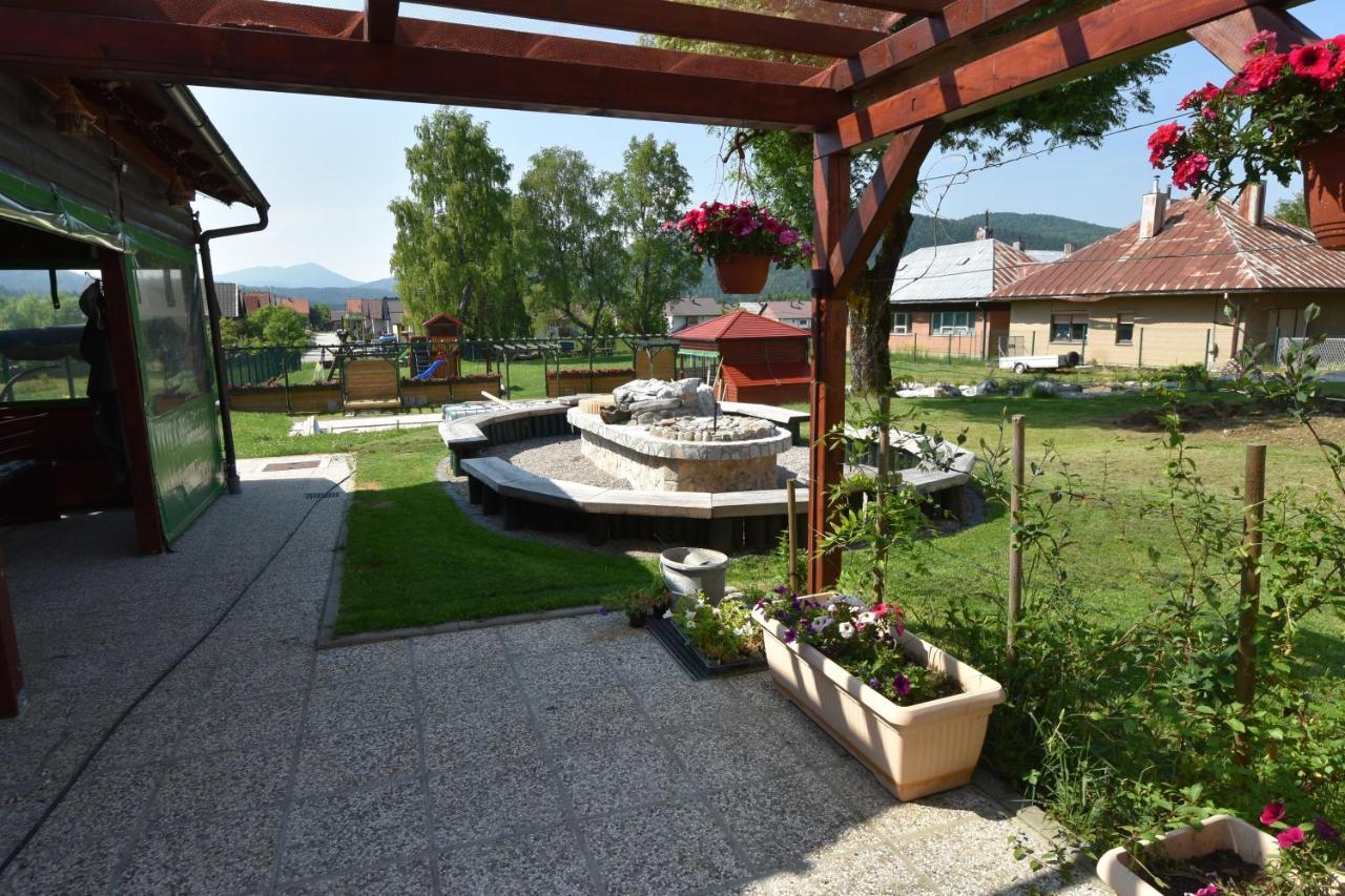 Apartments And Rooms Kod Eli Ravna Gora Exterior foto